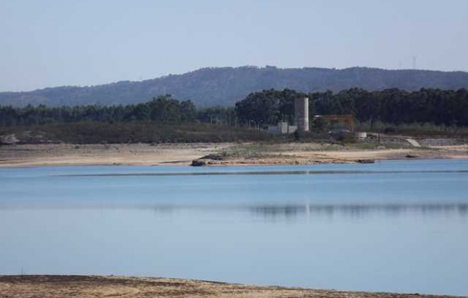 Águas de Santo André repara sistema de descarga de fundo da Barragem de Morgavel