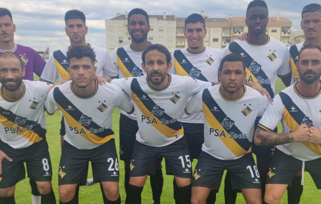 Vasco da Gama joga no Monte da Caparica neste domingo às 15 horas