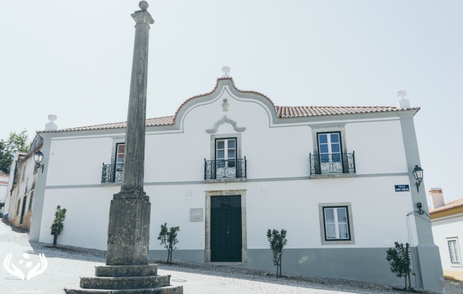 Começa hoje e decorre até domingo a 1ª Edição da Festa do Livro Fundação Caixa Agrícola Costa Azul