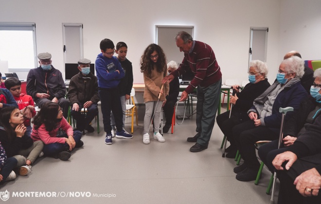 Mês do Cidadão Idoso continua a promover encontros entre gerações em Montemor-o-Novo