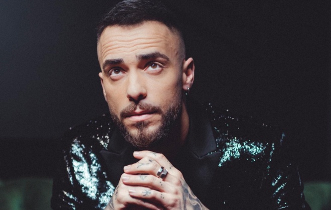 Noite da Liberdade em Sines com Diogo Piçarra e fogo de artifício