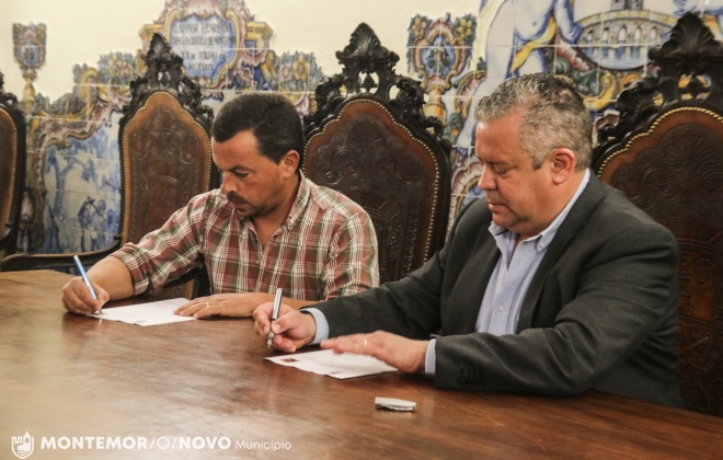 Município de Montemor-o-Novo assina protocolo com Junta de Freguesia de São Cristóvão para a pintura de escola