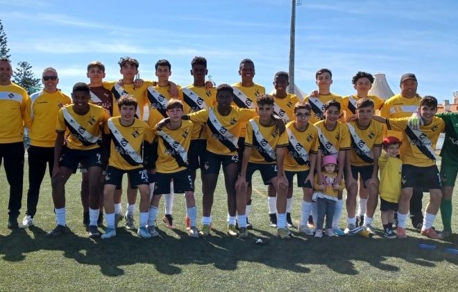 Vasco da Gama de Sines garantiu a subida ao Campeonato Nacional de Iniciados