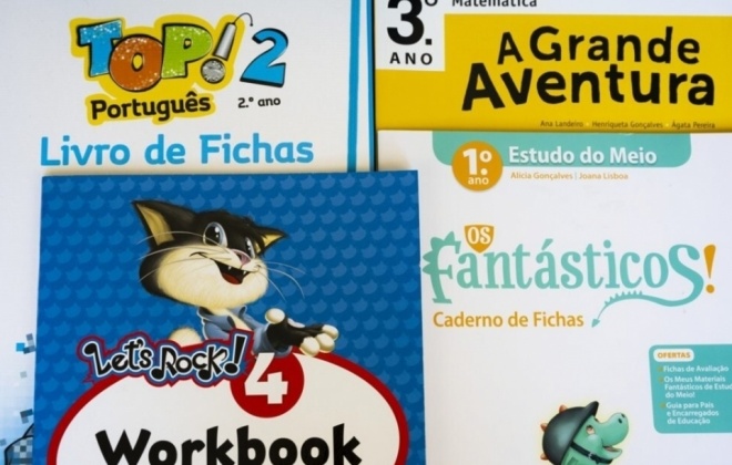 Câmara Municipal de Sines oferece os livros de fichas a todos os alunos
