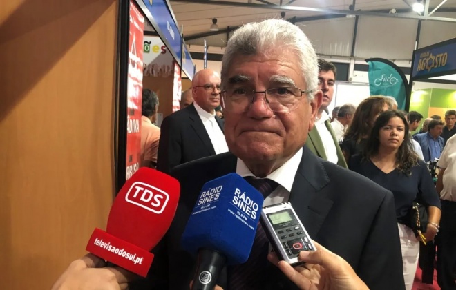 Câmara de Grândola está contra o encerramento das farmácias do concelho no período noturno