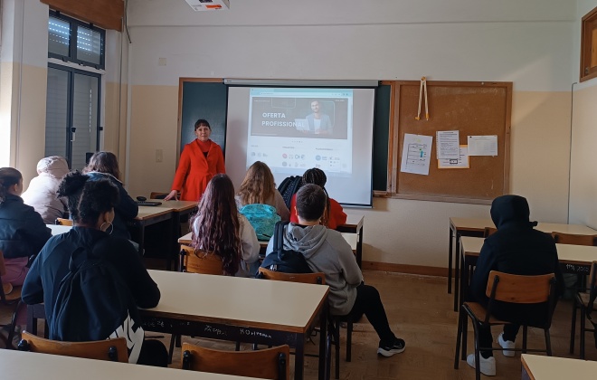 Escola Poeta Al Berto recebeu palestra sobre Literacia dos Media e as Fake News