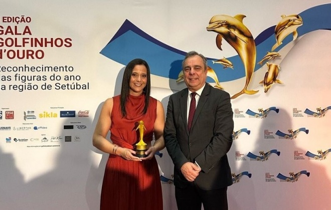 Mariana Lucas foi distinguida com o prémio "Golfinho d'Ouro" na categoria de "Figura de Sines"