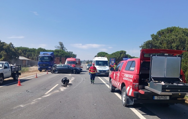 General Ramalho Eanes escapou ileso em acidente que ocorreu esta manhã no IC1 em Alcácer do Sal