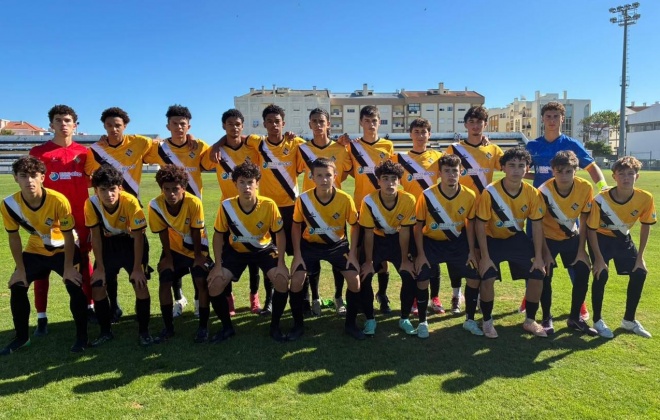 Juvenis do Vasco da Gama de Sines vencem em Portimão por 2-1