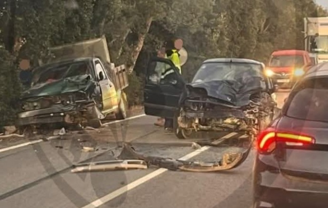 Colisão provoca três feridos na EN120 em Cercal do Alentejo