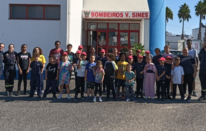 Escola de Infantes e Cadetes dos Bombeiros de Sines reabriu neste sábado