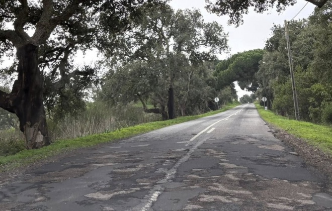Infraestruturas de Portugal vai requalificar dois troços da Estrada Nacional 120 no concelho de Santiago do Cacém (com áudio)
