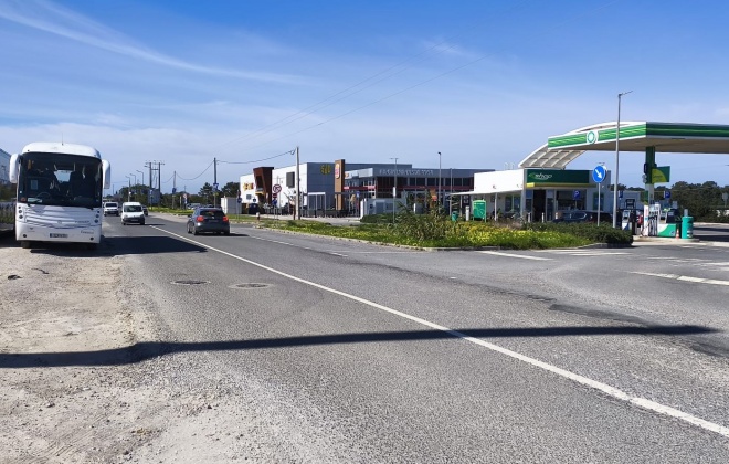 Alteração da sinalização rodoviária da zona comercial de Sines