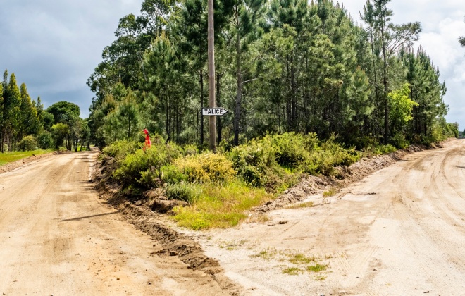 Câmara Municipal de Sines está a reparar os caminhos rurais do concelho