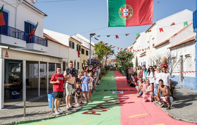 Bairro Marítimo em Sines homenageia a Seleção Nacional (com áudio)