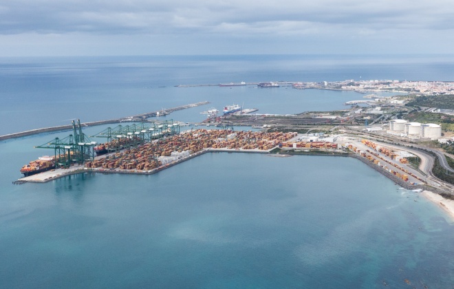 Porto Sines completa hoje 49 anos (com áudio)