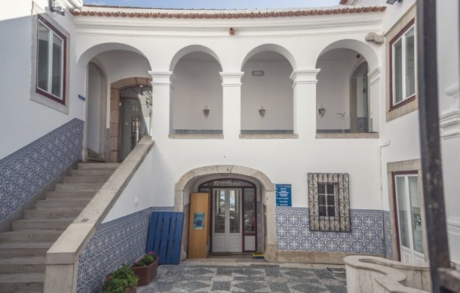 Biblioteca Municipal de Alcácer do Sal recebe hoje doação de 1700 livros da LeYa